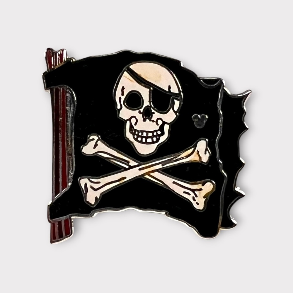 5 Disney Pin Lot Pirates of the Caribbean 2007 Hidden Mickey Pin Trading Skull - Picture 5 of 16